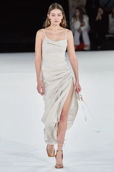 Look 61